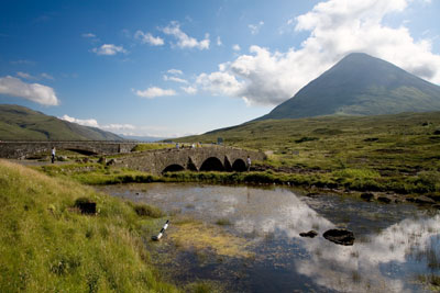Isle of Skye: Glamaig mit Old Bridge nahe Sligachan